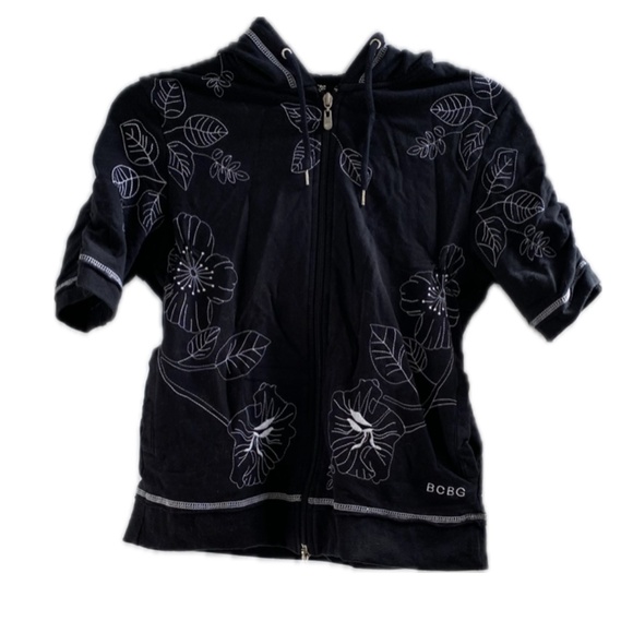 BCBGMaxAzria Performance Jogger Set Size: Medium - Picture 2 of 15